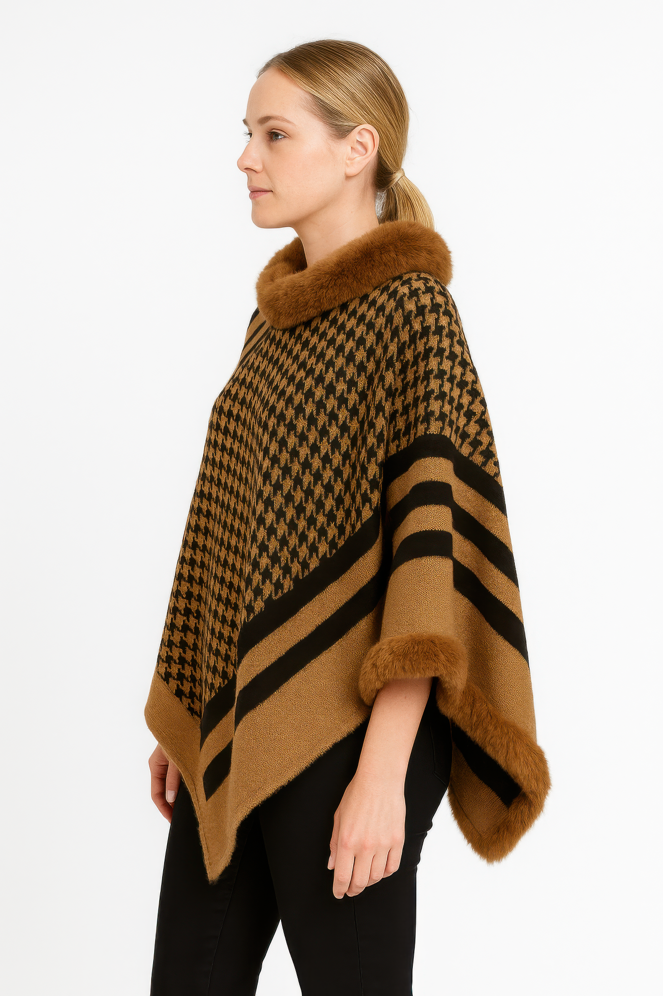 Patterned Knit Poncho With Faux Fur Trim - All Season Fashion
