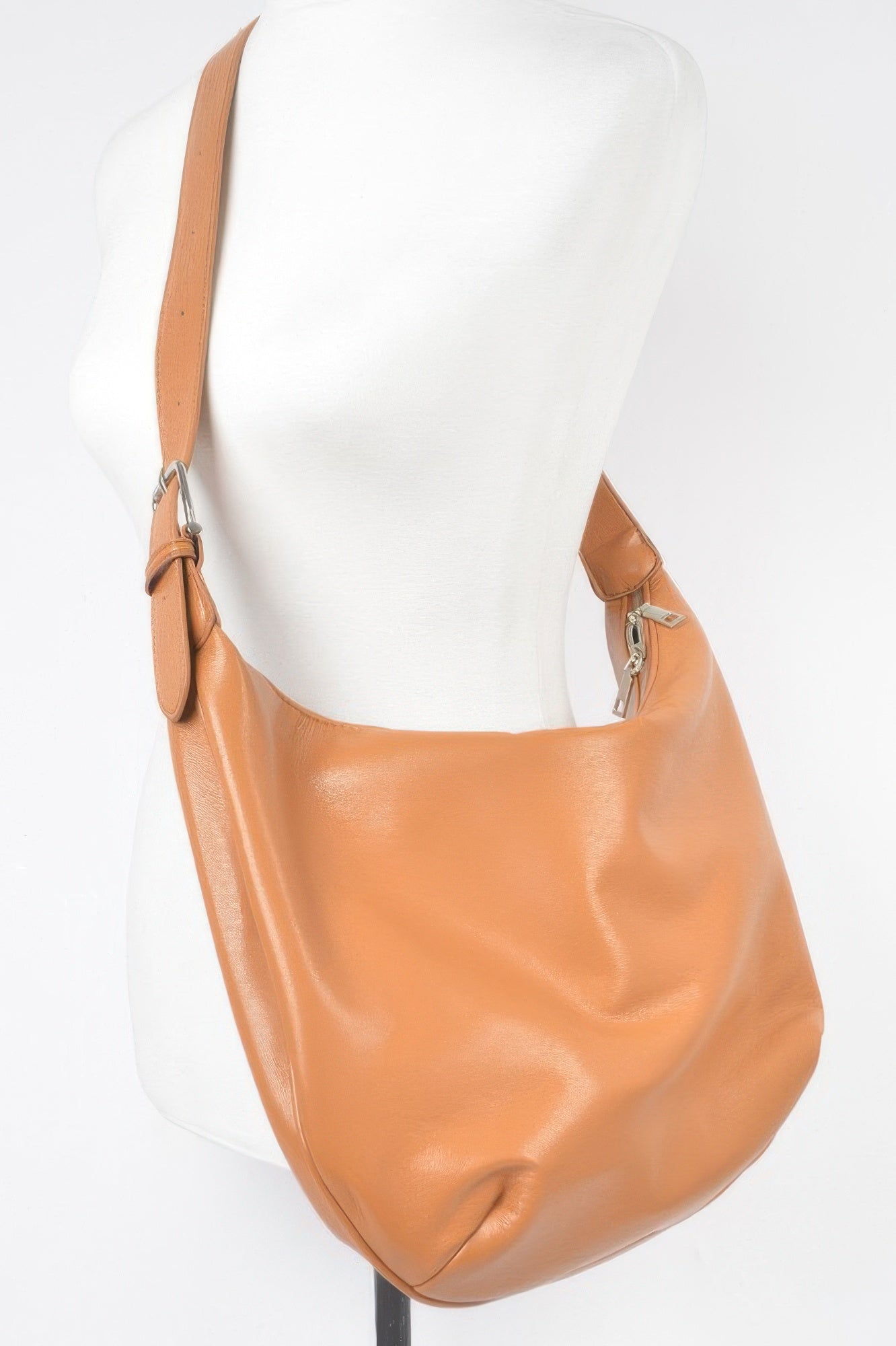 Faux Leather Old Money Look Shoulder Bag - All Season Fashion