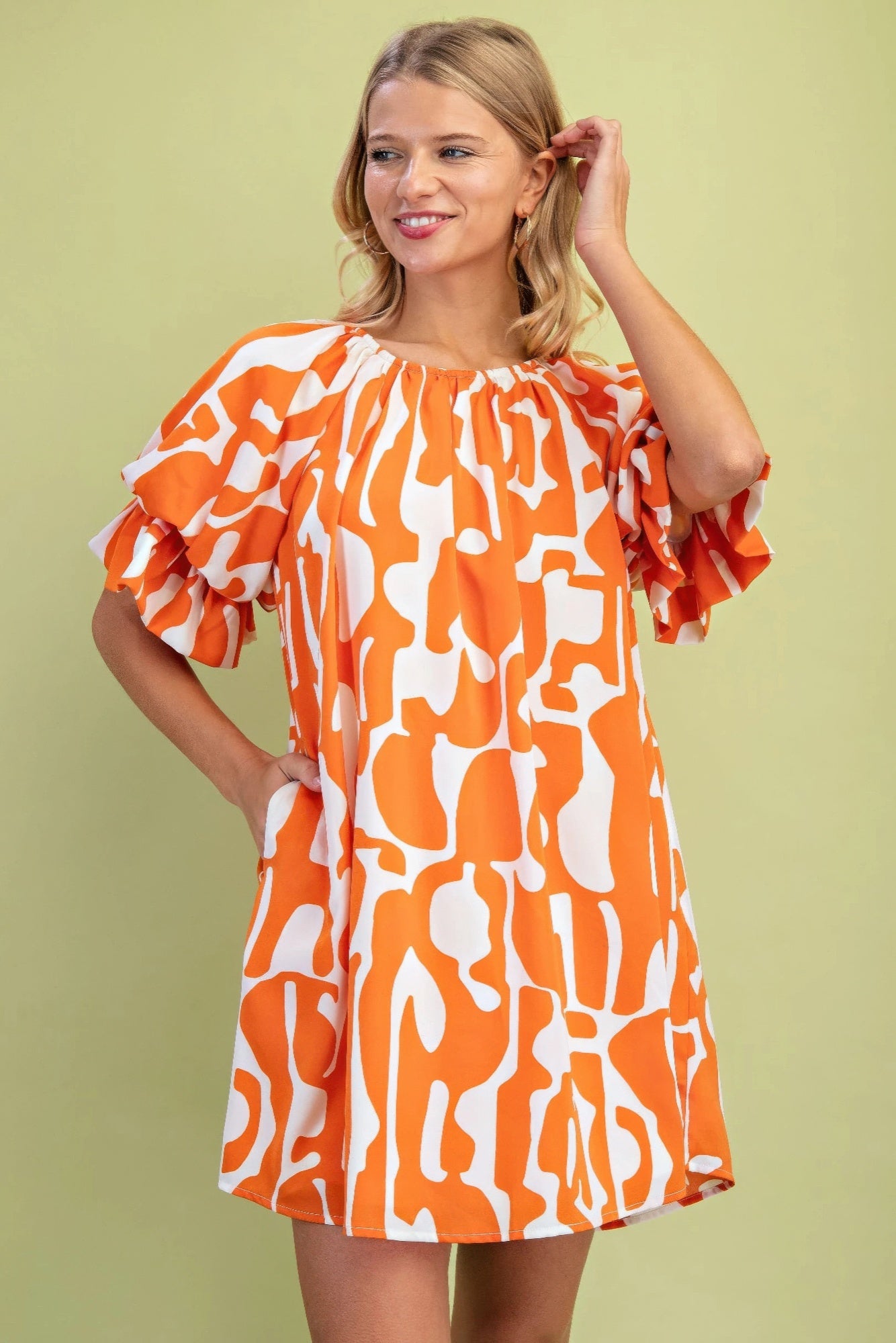 Geometric Print Loose Fit Mini Dress With Gathered Balloon Sleeves - All Season Fashion
