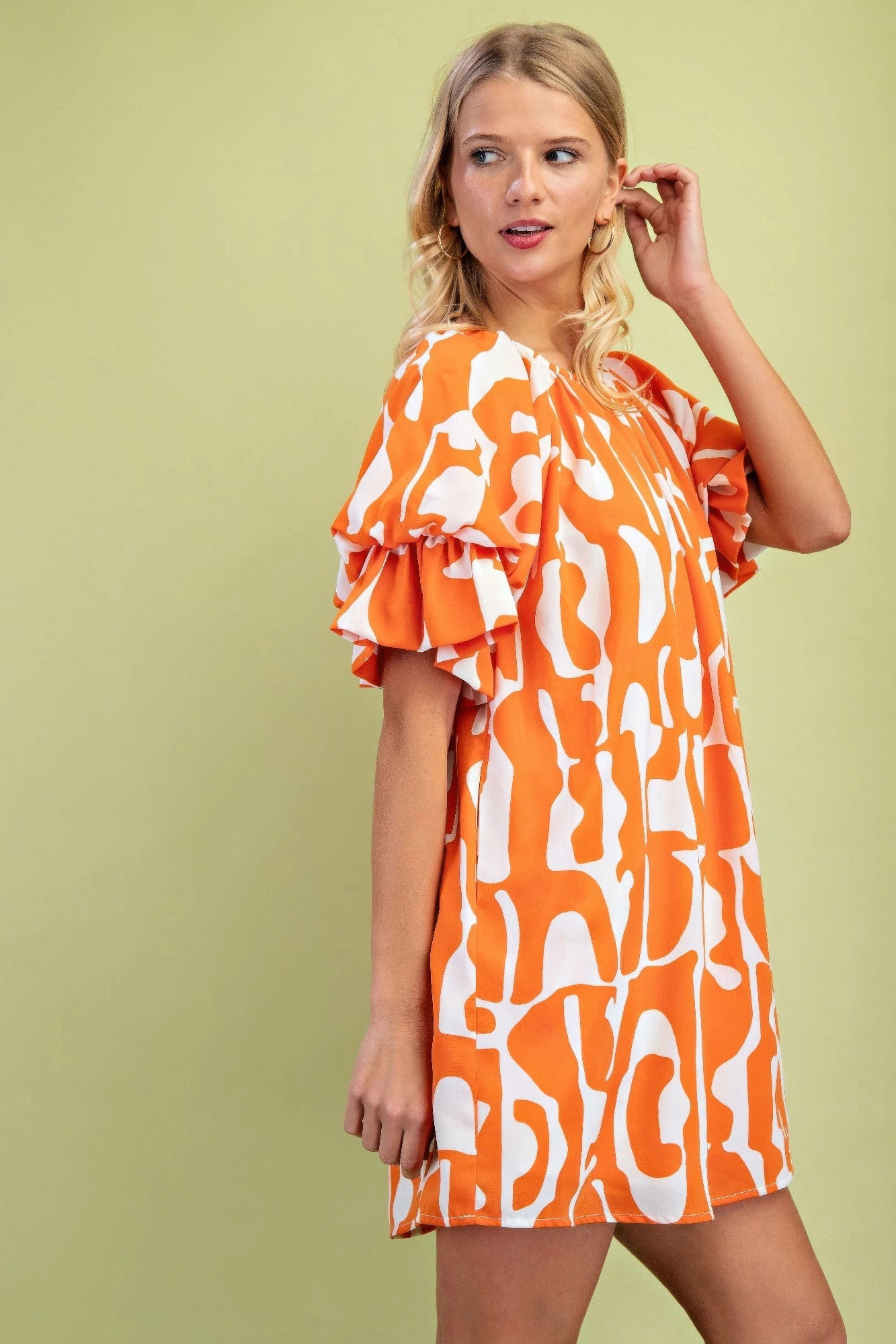 Geometric Print Loose Fit Mini Dress With Gathered Balloon Sleeves - All Season Fashion
