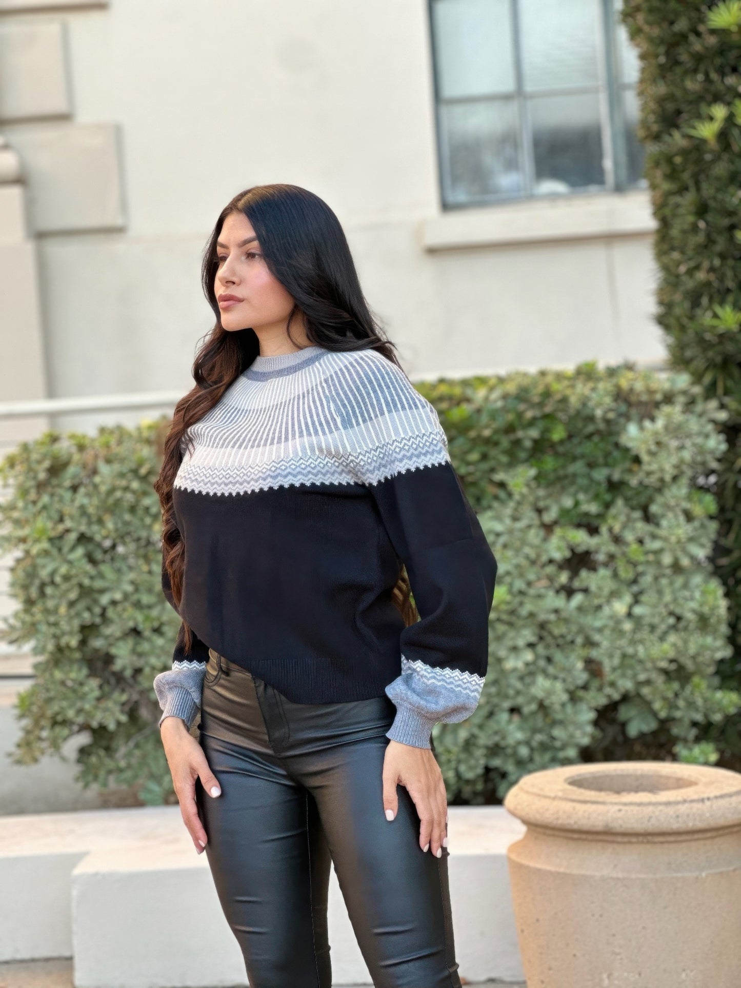 Neutral Color Block Knit Pull Out Sweater - All Season Fashion