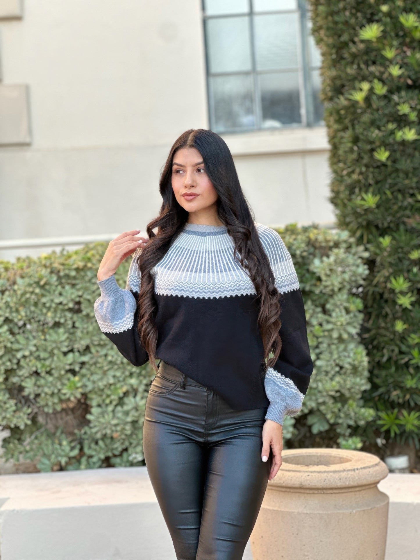 Neutral Color Block Knit Pull Out Sweater - All Season Fashion