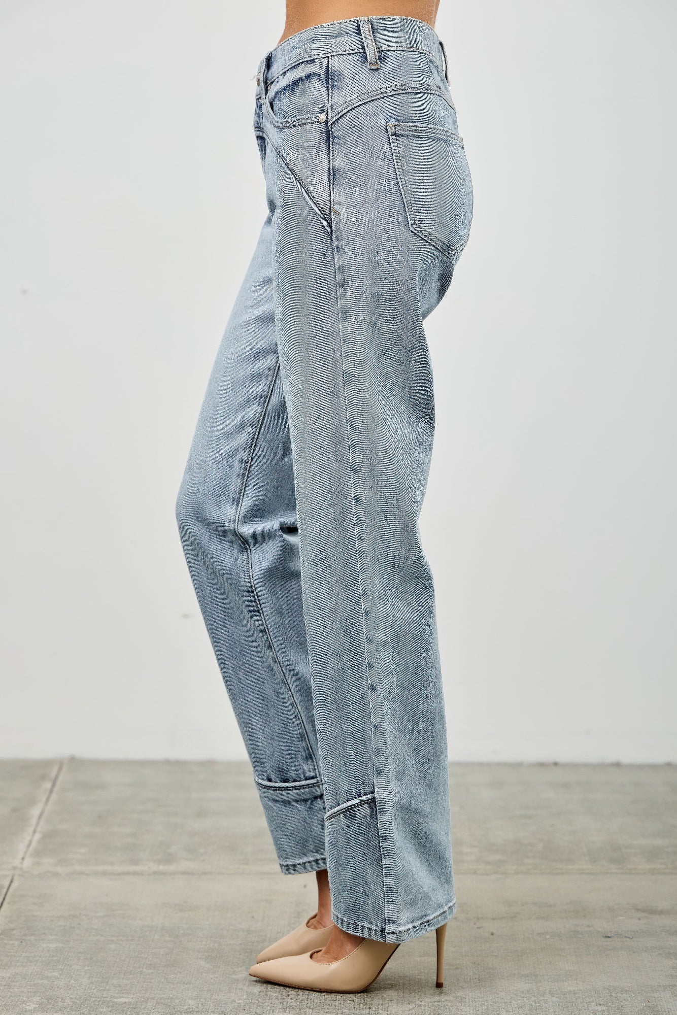 Mid Rise Straight With Piping - All Season Fashion