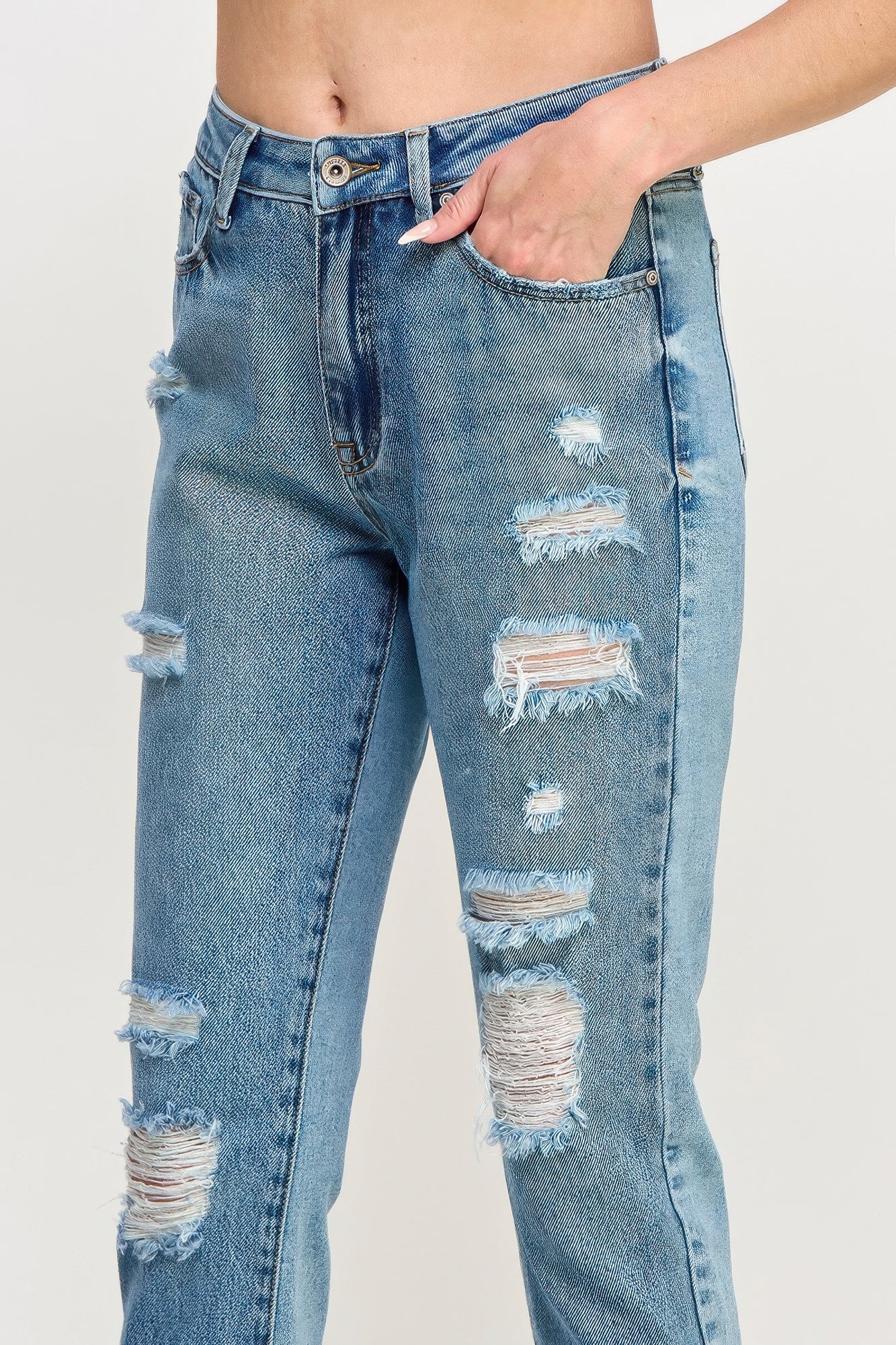 High Rise Distressed Relaxed Straight - All Season Fashion