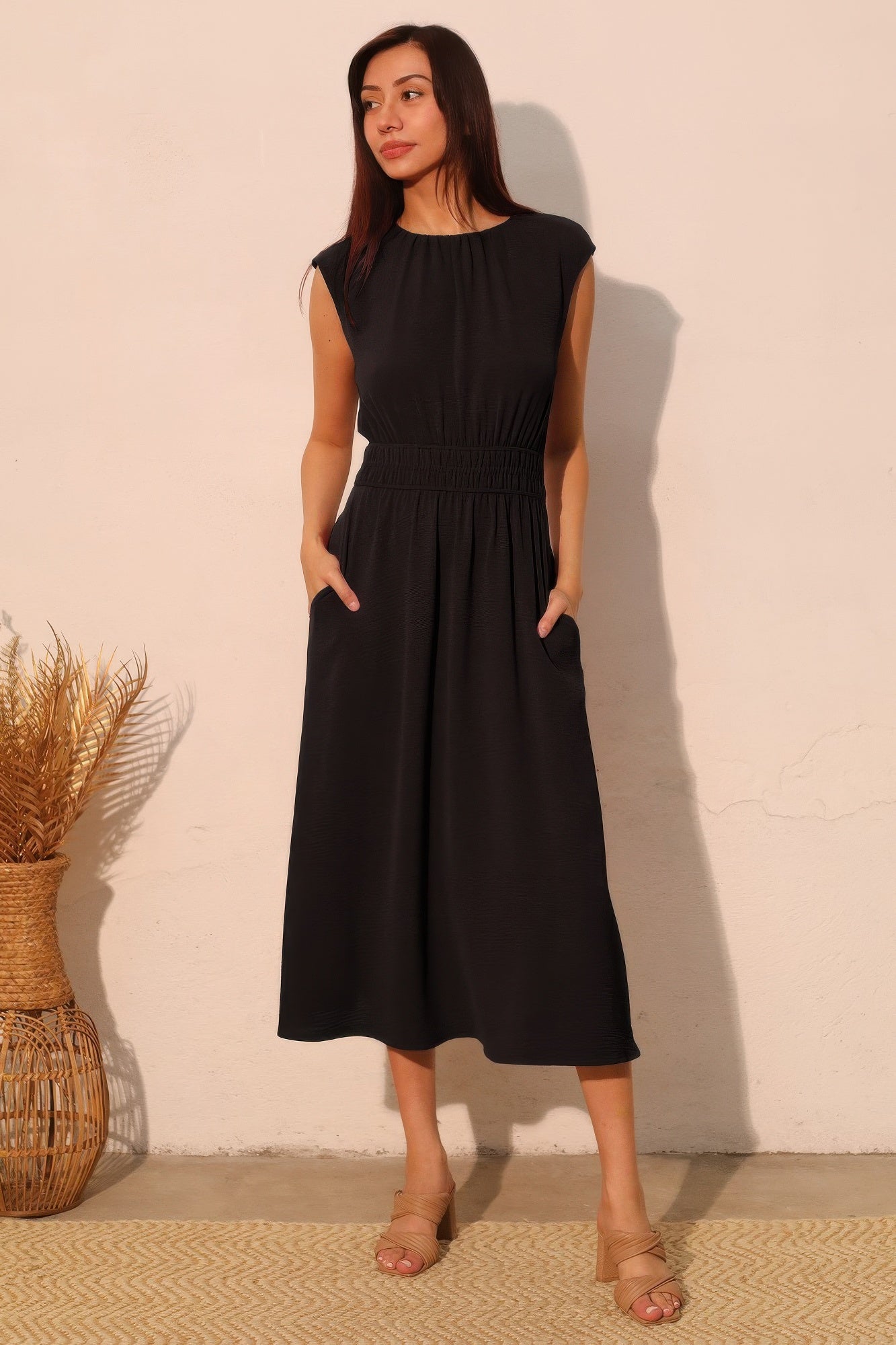 Matte Crepe Ruched Elastic Midi Dress - All Season Fashion