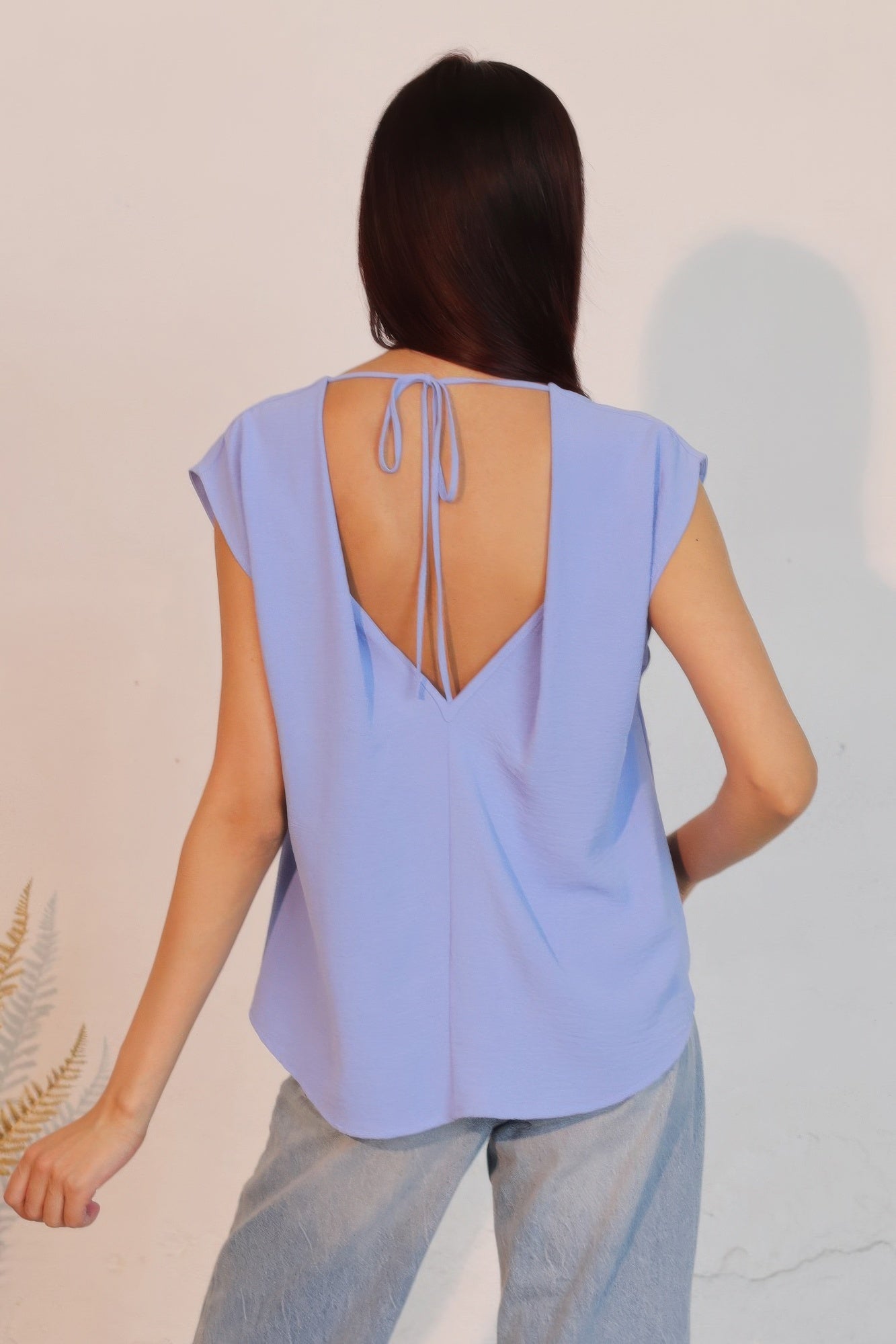 Matte Crepe Low Back Loose Top - All Season Fashion