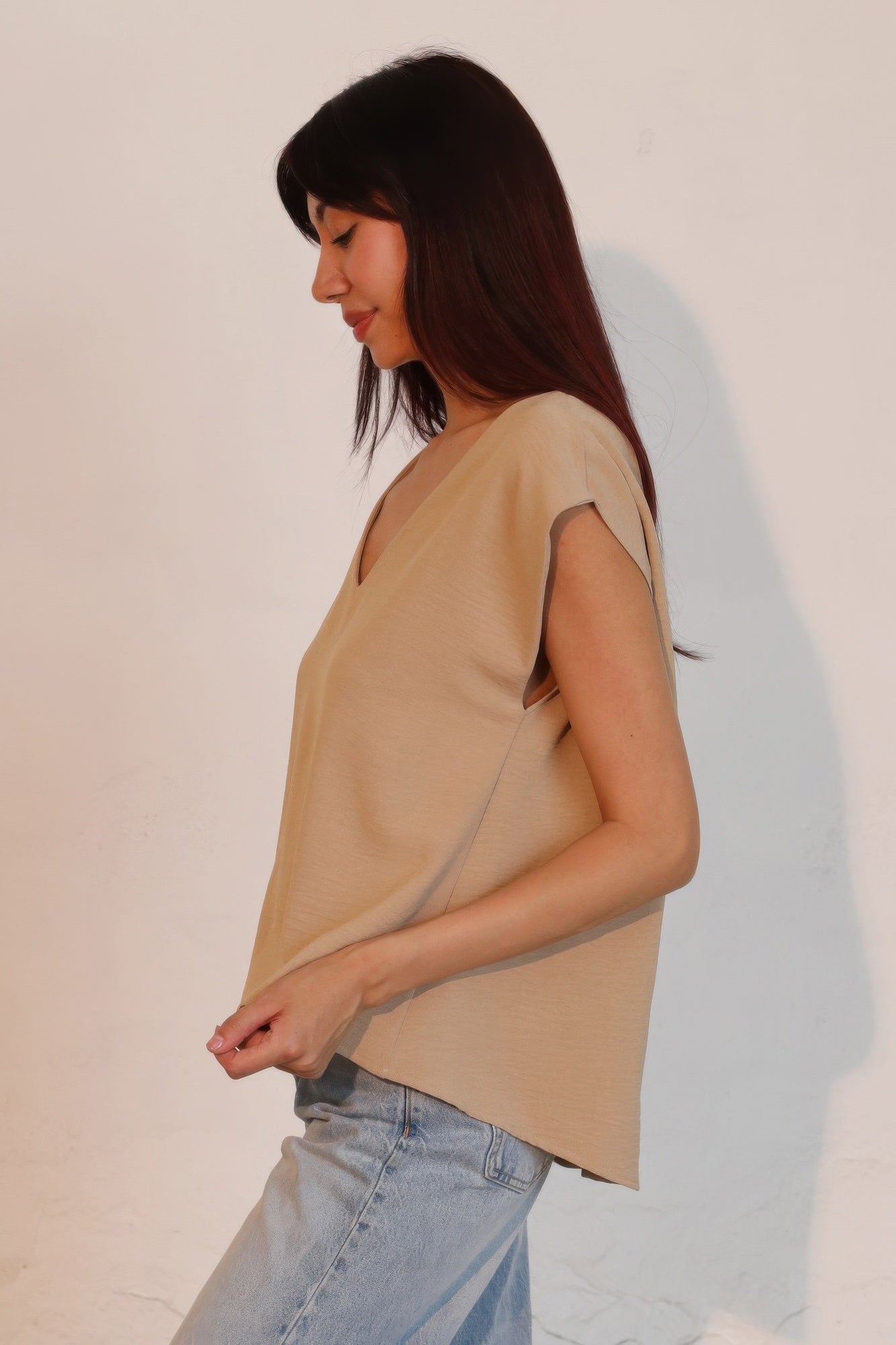 Matte Crepe Low Back Loose Top - All Season Fashion