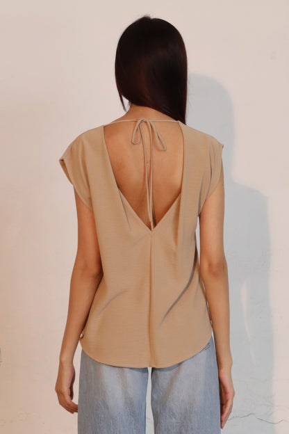Matte Crepe Low Back Loose Top - All Season Fashion