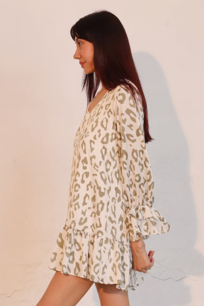 Simple Leopard Dress With Ruffle Cuff - All Season Fashion