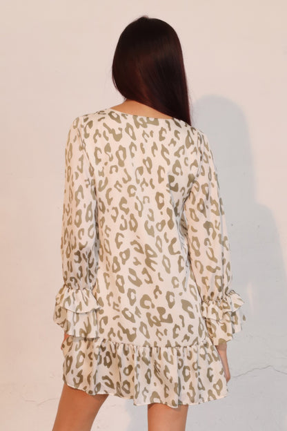 Simple Leopard Dress With Ruffle Cuff - All Season Fashion