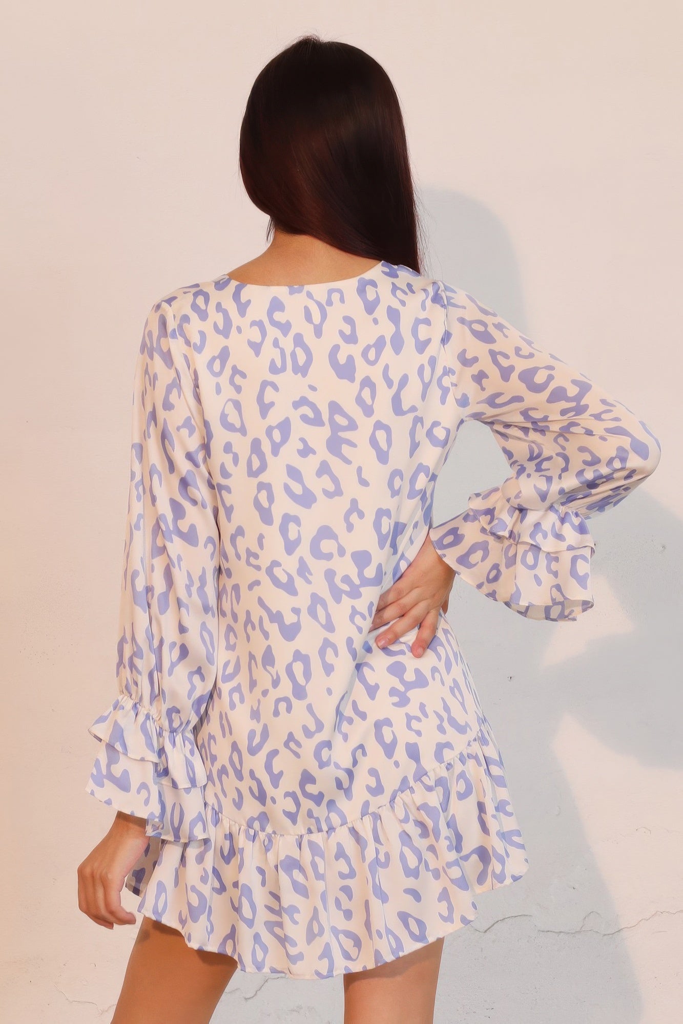 Simple Leopard Dress With Ruffle Cuff - All Season Fashion