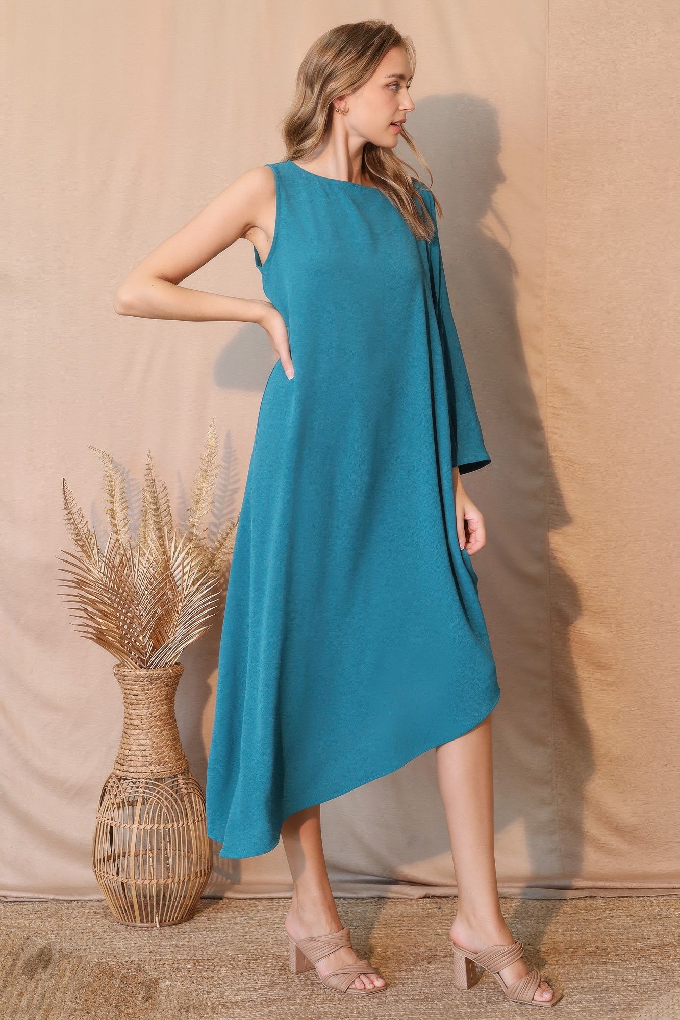 Matte Crepe One Sleeve Dress - All Season Fashion