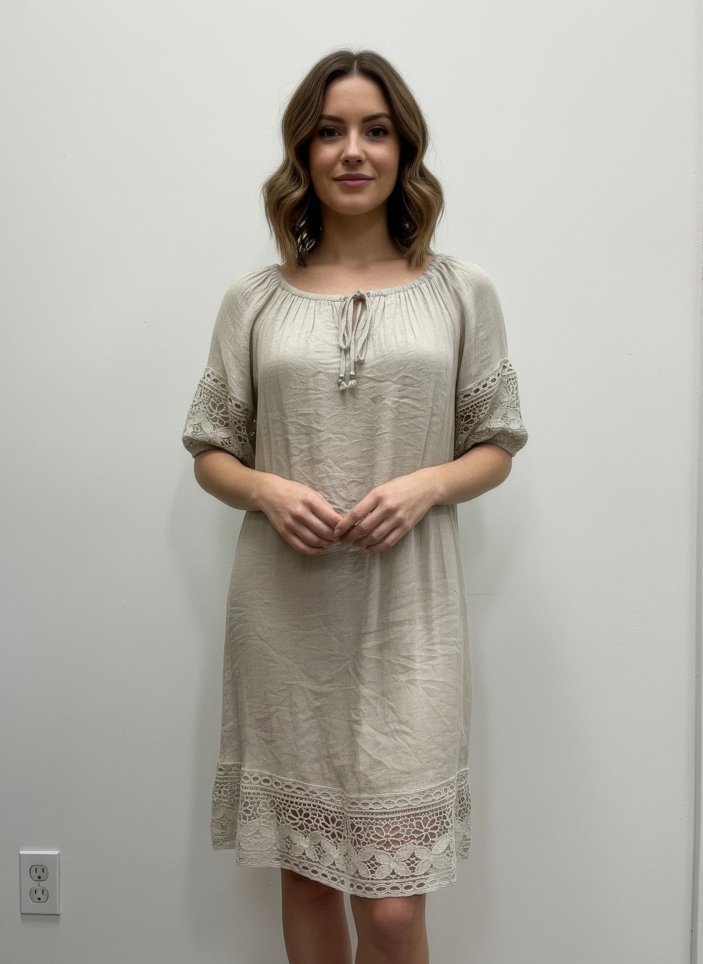Mlle Gabrielle Solid Short Sleeve Dress - All Season Fashion