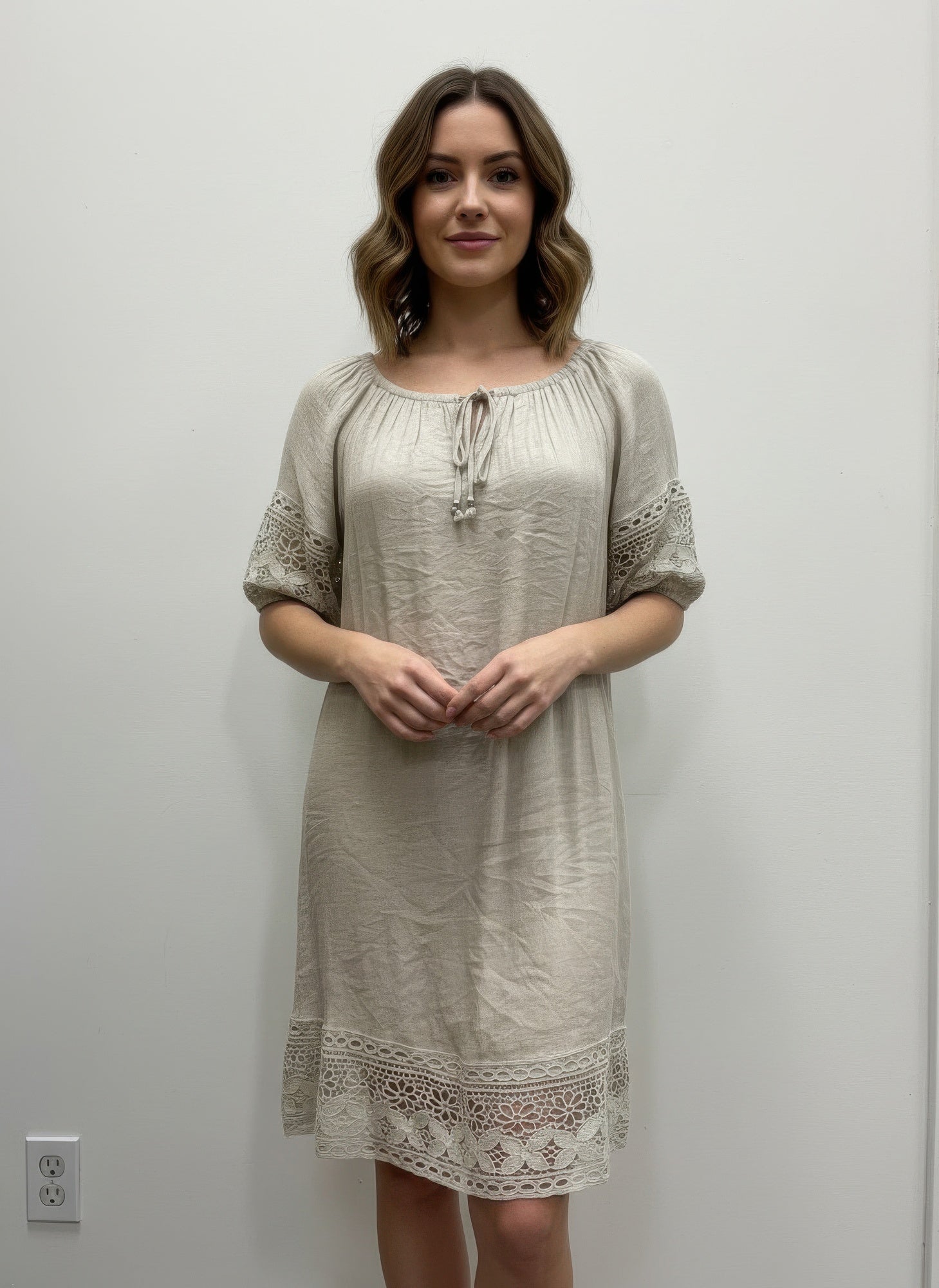 Mlle Gabrielle Solid Short Sleeve Dress - All Season Fashion