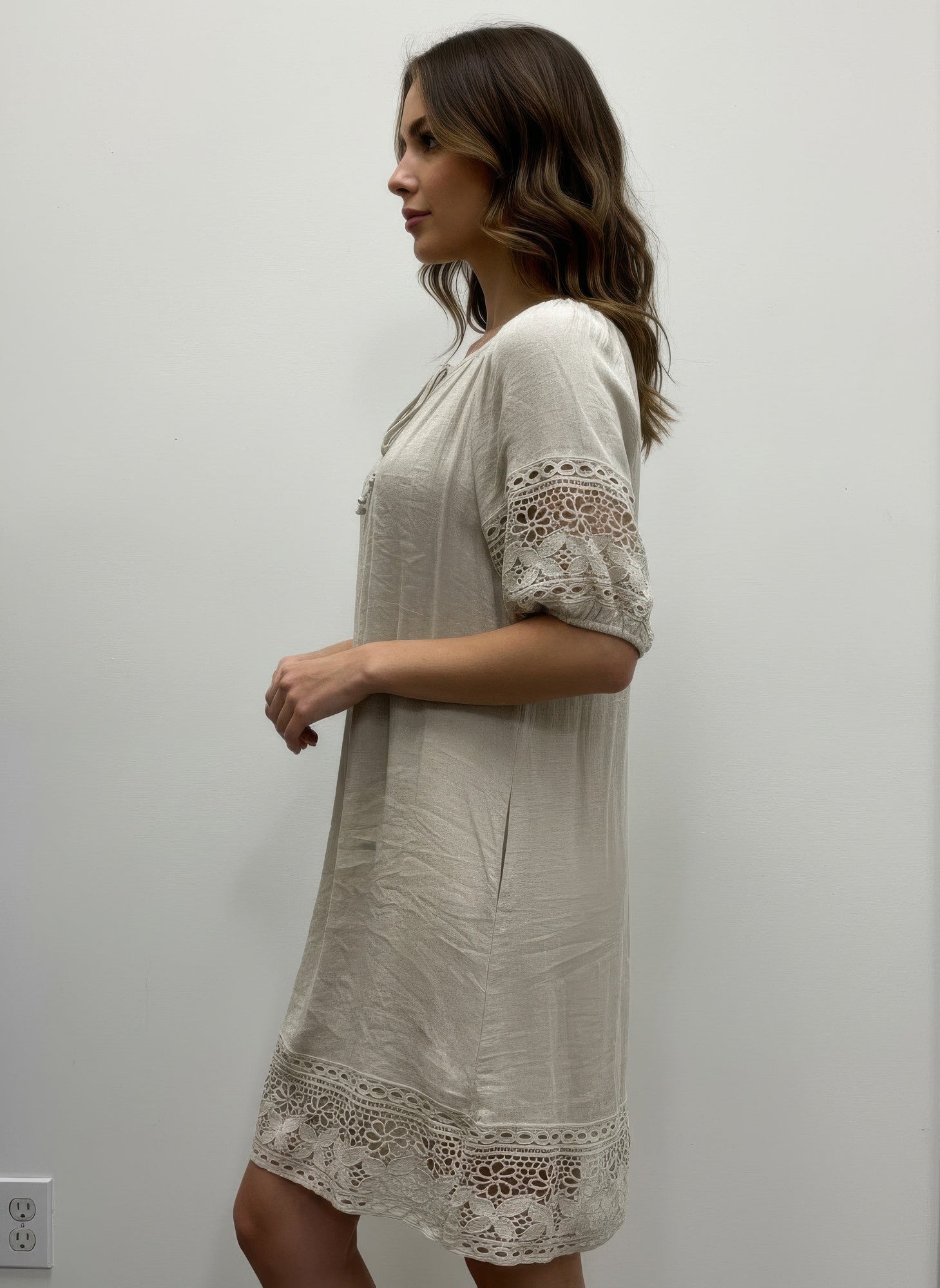 Mlle Gabrielle Solid Short Sleeve Dress - All Season Fashion