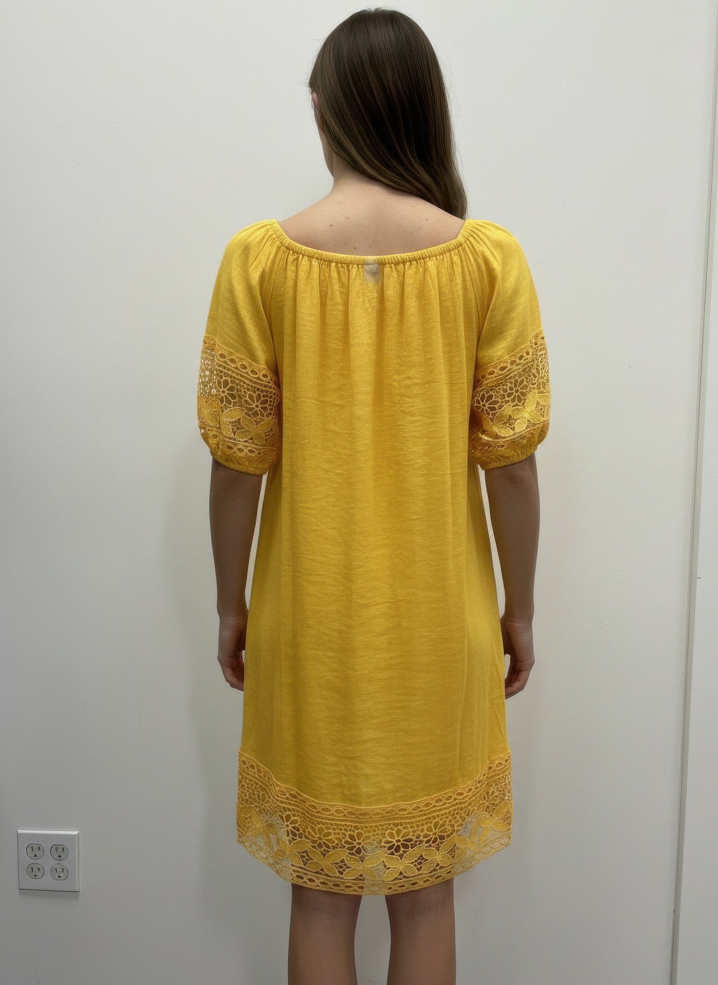 Mlle Gabrielle Solid Short Sleeve Dress - All Season Fashion