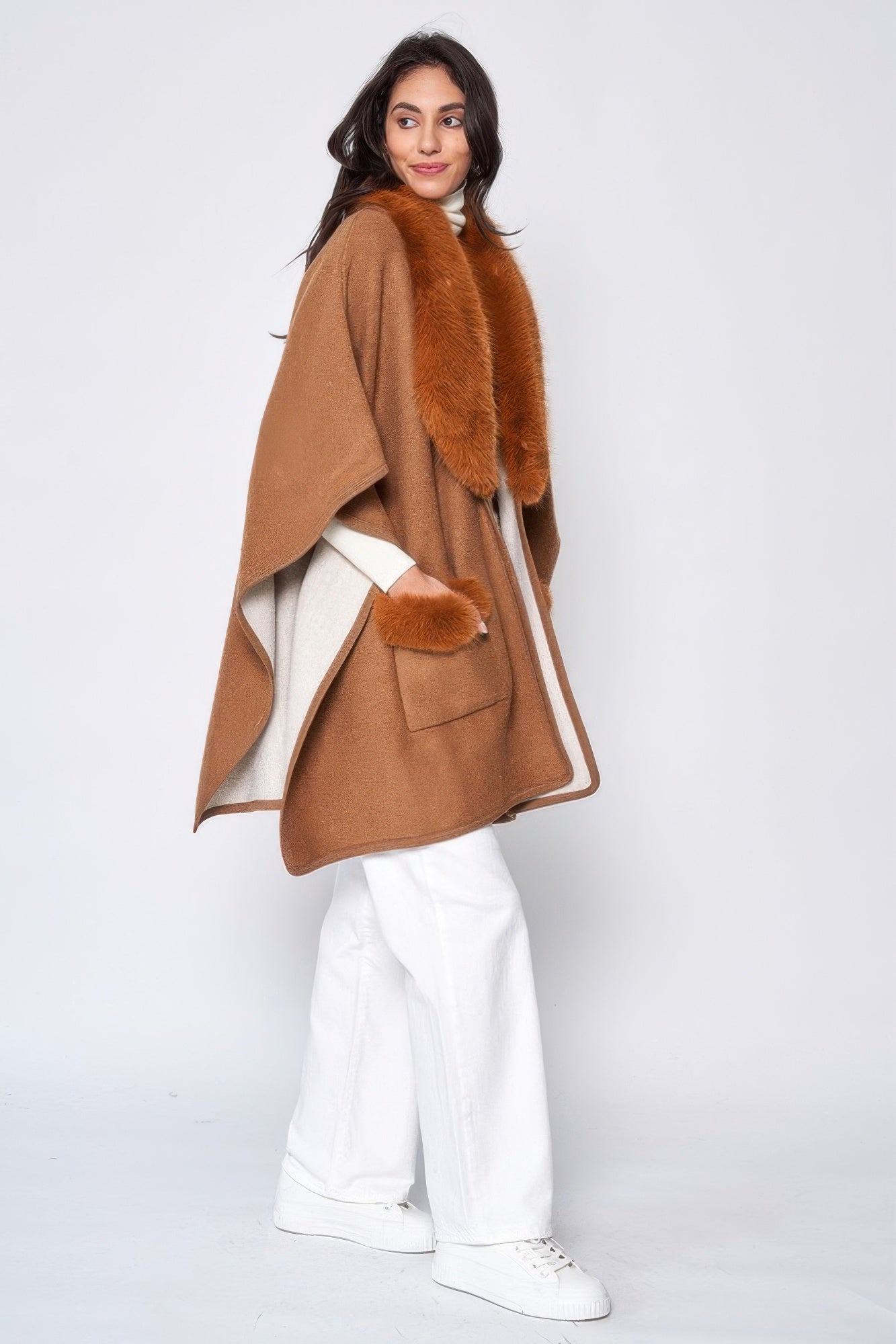 Faux Fur Collar Kimono - All Season Fashion