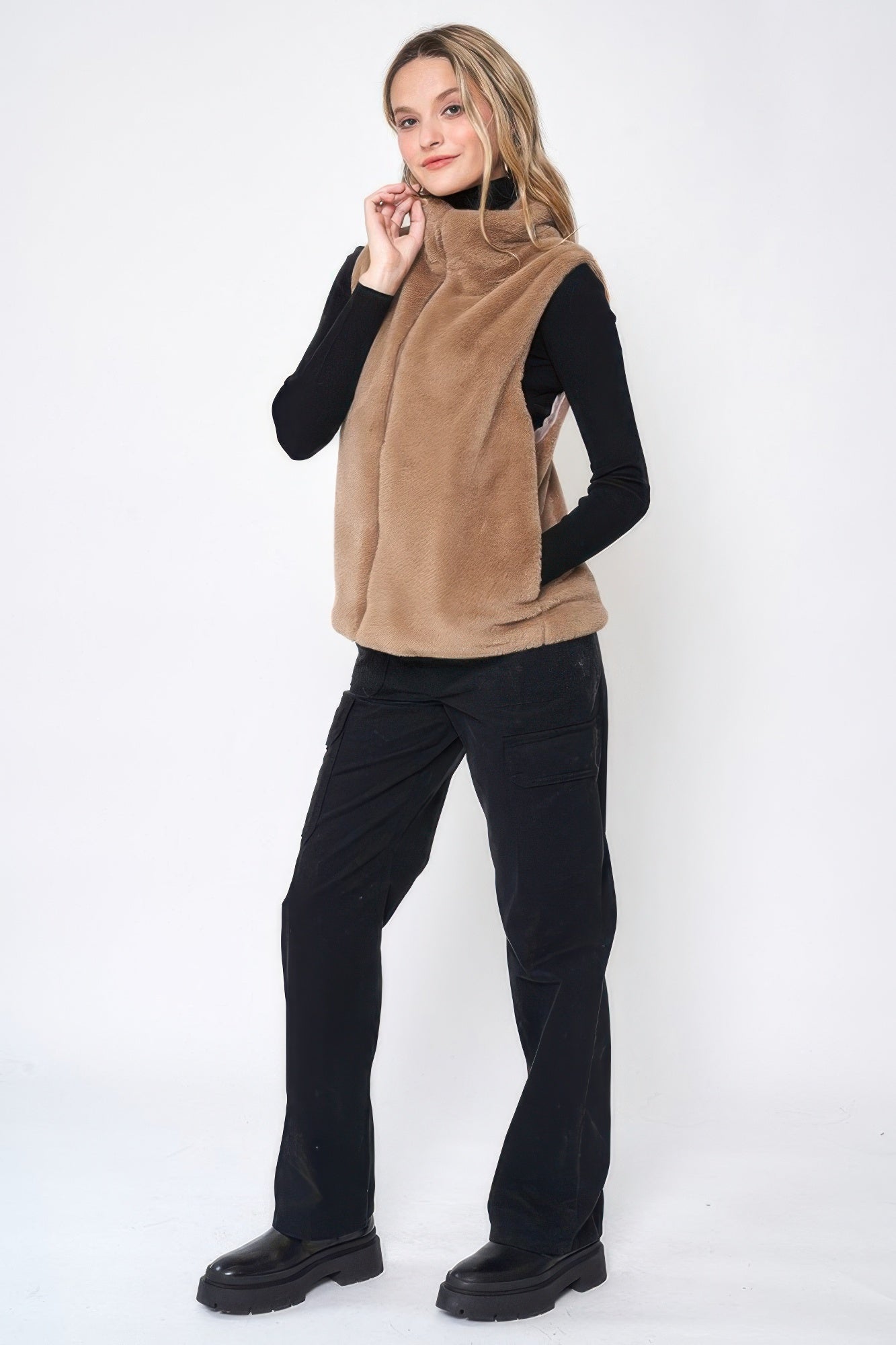 Solid Faux Fur Vest - All Season Fashion