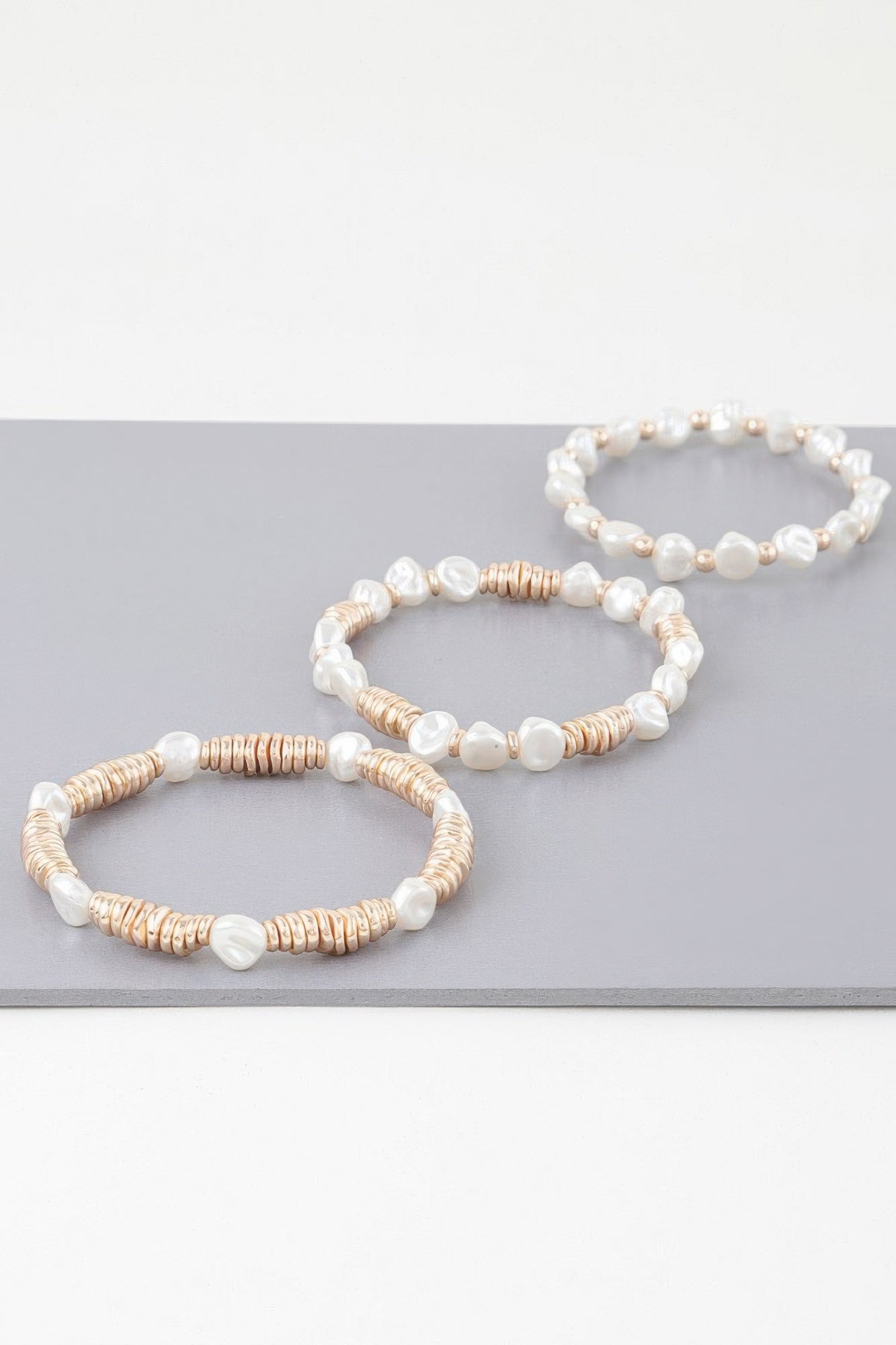 Multi Stone N Disc Bracelet - All Season Fashion