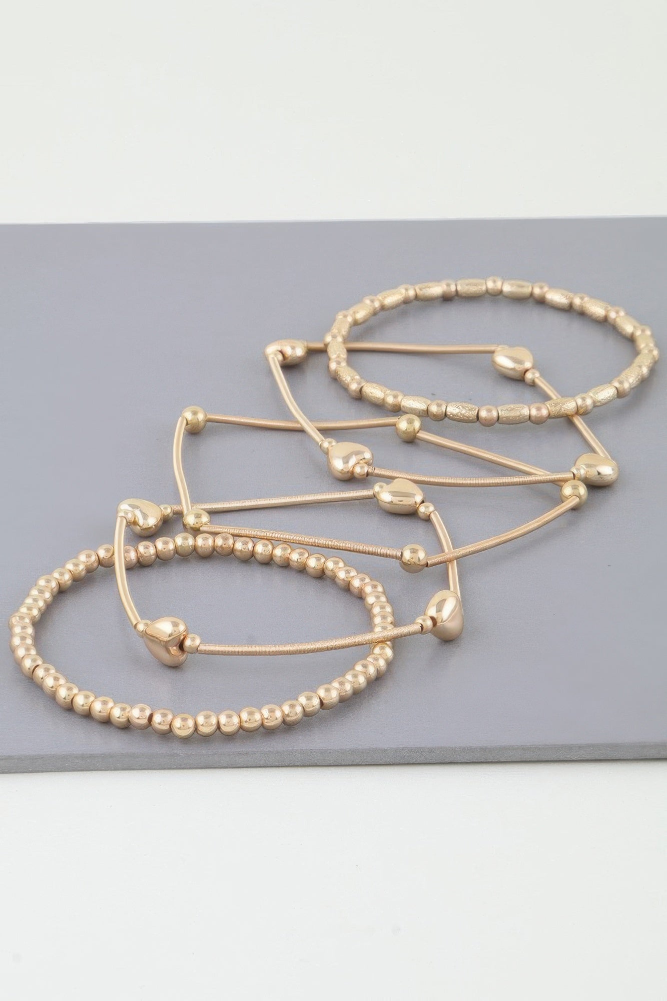 Multi Heart Coil Beaded Bracelet - All Season Fashion