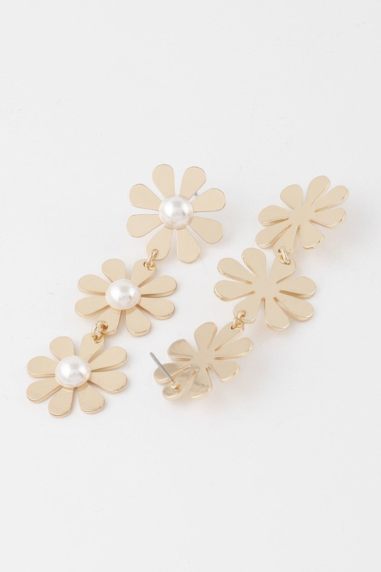 Triple Daisy Drop Earrings - All Season Fashion