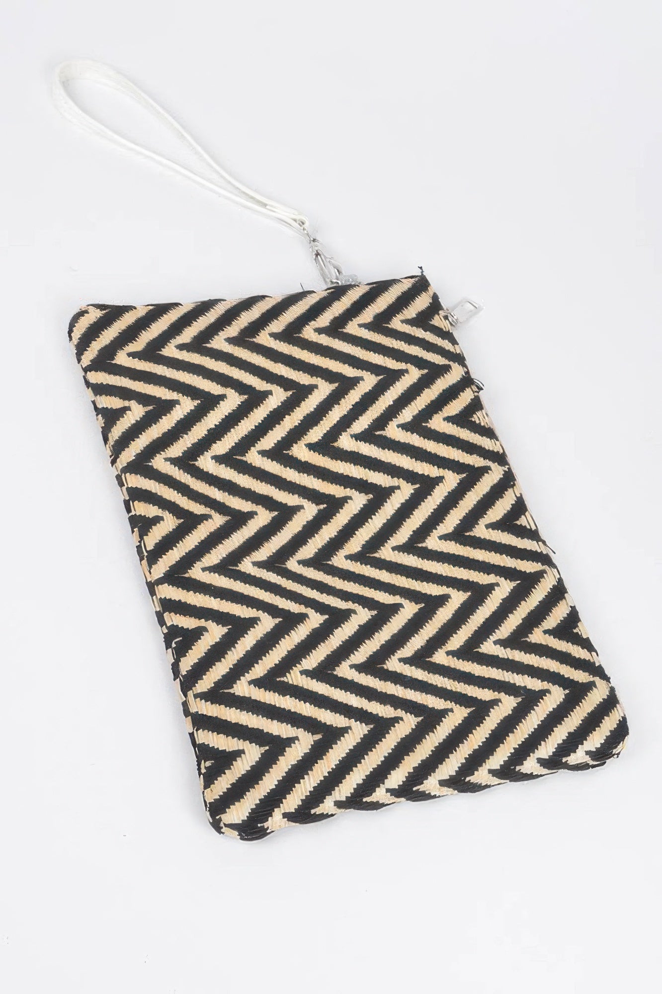 Faux Straw Pouch Bag - All Season Fashion