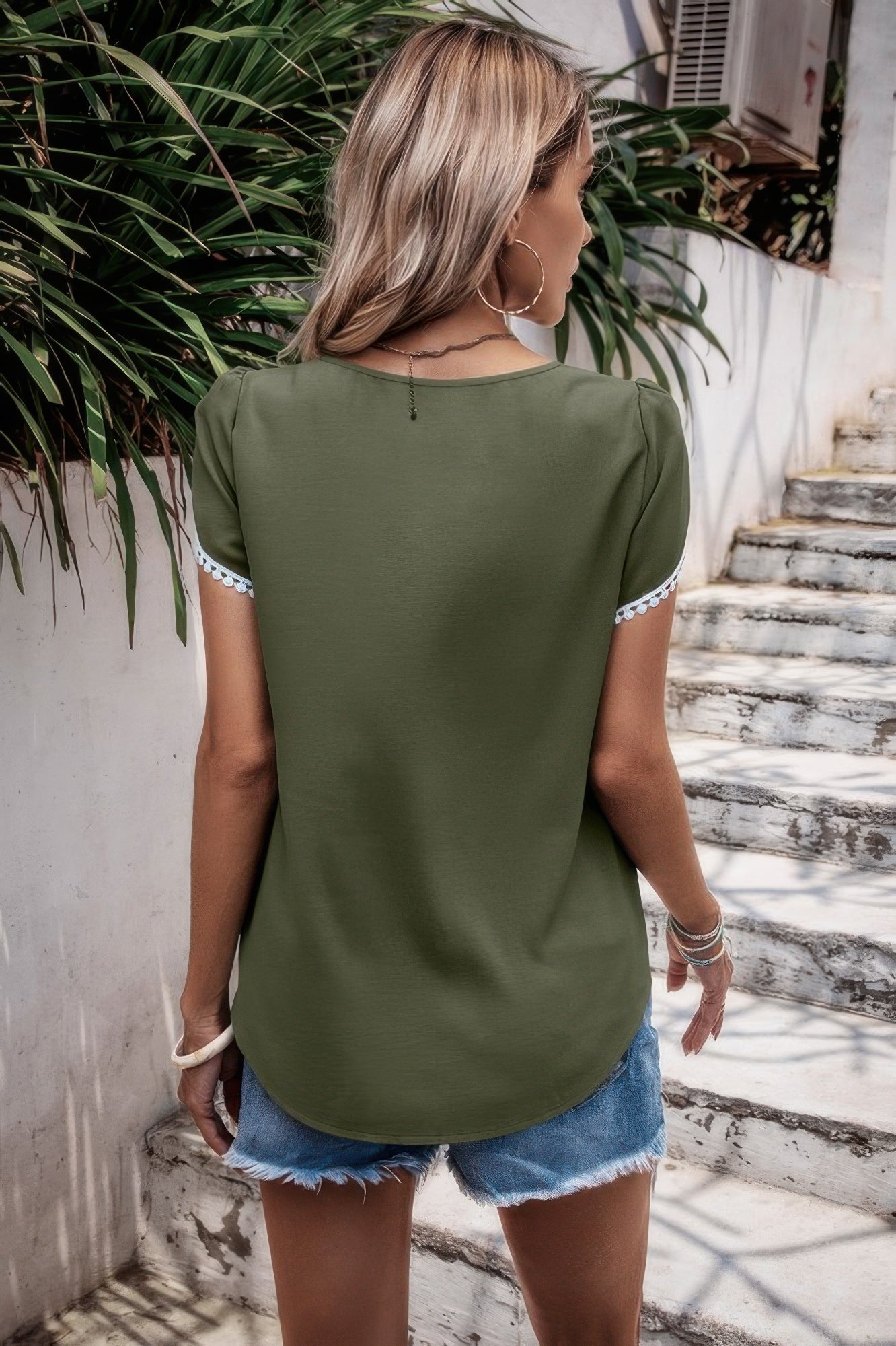 Color Block Trim Flutter Sleeve Round Neck Top - All Season Fashion