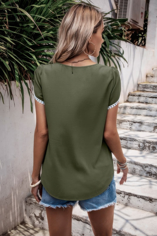 Color Block Trim Flutter Sleeve Round Neck Top - All Season Fashion