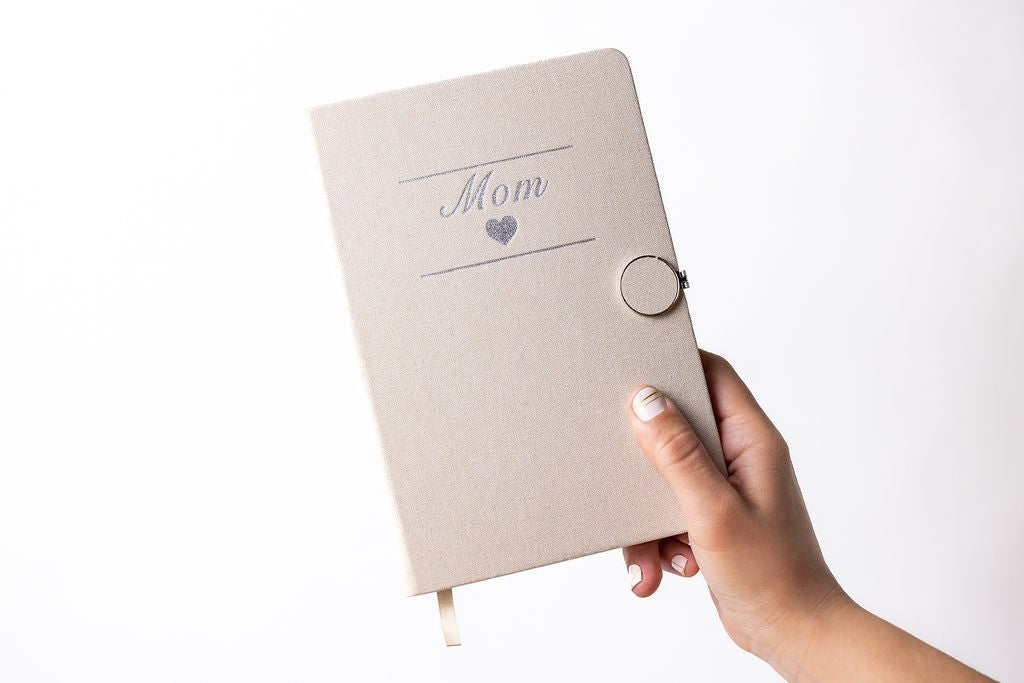 Organic Gift Set of 14 Items for Mom